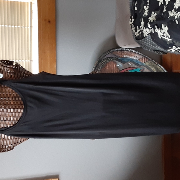 Sheer maxi dress with sprate slip - Picture 4 of 5